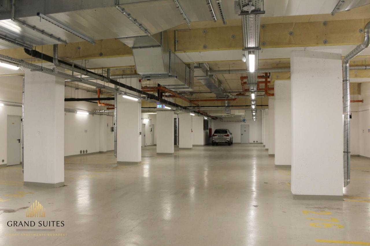 Grand Suites Corvin Budapest Eksteriør bilde